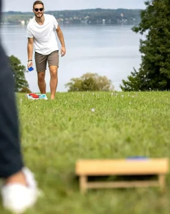 Kastespil m. ærteposer - Cornhole