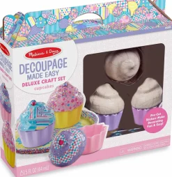 Lav decoupage cupcakes